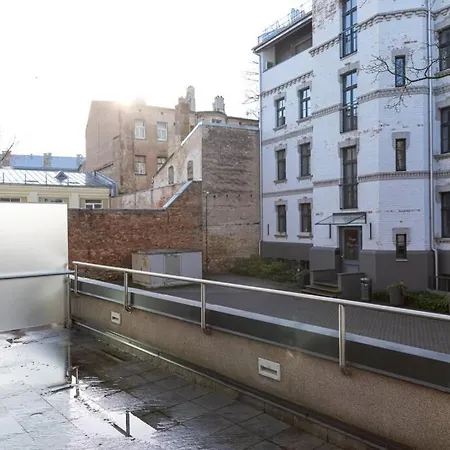 Cozy River-Side Apartment Right In Riga Exterior photo